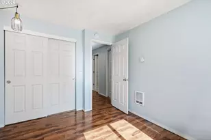 823 SE Polaris Ct, Bend, OR 97702 - Photo 19