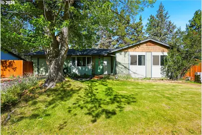 823 SE Polaris Ct, Bend, OR 97702 - Photo 1