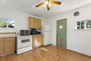 909 Johnson St, Oregon City, OR 97045 - Photo 13