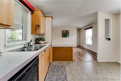 1699 N Terry St, Eugene, OR 97402 - Photo 5