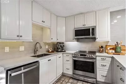 1200 NE Territorial Rd #72, Canby, OR 97013 - Photo 11