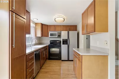 6442 SE 131st Ave, Portland, OR 97236 - Photo 5