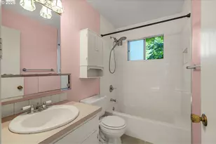 839 SW Broadway Dr, Portland, OR 97201 - Photo 15