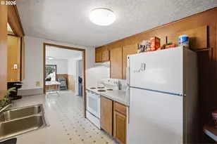 33120 S Meridian Rd, Woodburn, OR 97071 - Photo 17