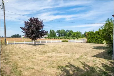33120 S Meridian Rd, Woodburn, OR 97071 - Photo 9