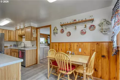 780 W Riverside St, Heppner, OR 97836 - Photo 17