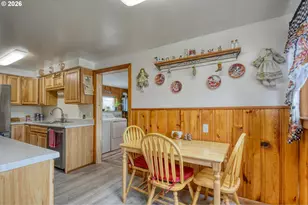 780 W Riverside St, Heppner, OR 97836 - Photo 17