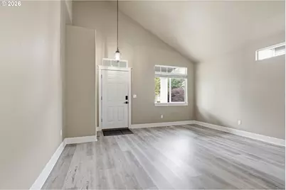 19405 SE 33rd St, Camas, WA 98607 - Photo 3
