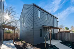 5484 SE Boise Terrace, Portland, OR 97206 - Photo 5