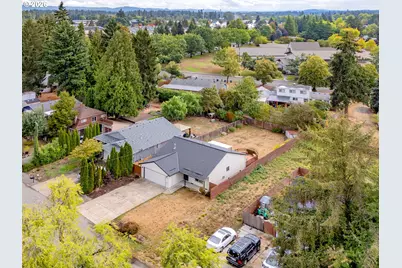 2080 SE Currin Ln, Hillsboro, OR 97123 - Photo 25