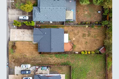 2080 SE Currin Ln, Hillsboro, OR 97123 - Photo 27