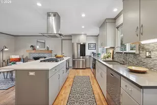 830 NE 172nd Ave, Portland, OR 97230 - Photo 3