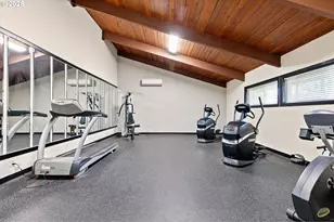 2132 W 14th Ct, Eugene, OR 97402 - Photo 41