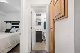 2132 W 14th Ct, Eugene, OR 97402 - Photo 19