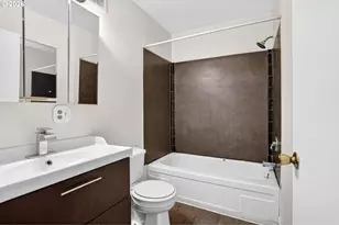 3929 SE 70th Ave, Portland, OR 97206 - Photo 21