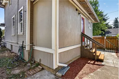 3929 SE 70th Ave, Portland, OR 97206 - Photo 43
