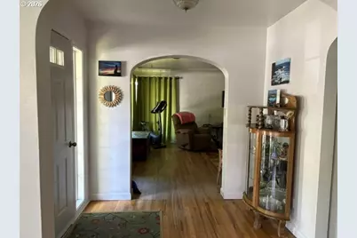 403 S Canyon Blvd, John Day, OR 97845 - Photo 9