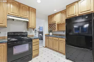 9500 SW Washington Dr, Portland, OR 97223 - Photo 21