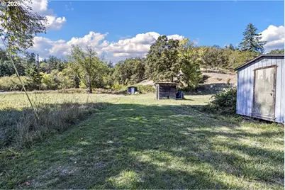 239 Indian Creek Dr, Oakland, OR 97462 - Photo 27