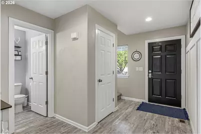 1826 Island Dr, Longview, WA 98632 - Photo 3