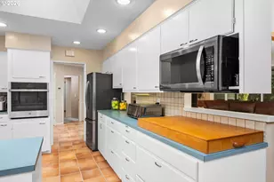 9070 SW Howatt St, Portland, OR 97225 - Photo 17