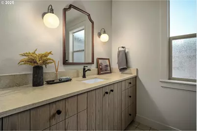 7541 Lennox Ln NE, Keizer, OR 97303 - Photo 7