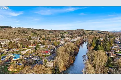 519 W Main St, Sheridan, OR 97378 - Photo 33