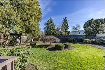689 68th Pl, Springfield, OR 97478 - Photo 41