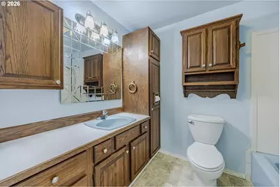 689 68th Pl, Springfield, OR 97478 - Photo 29