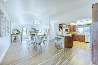 689 68th Pl, Springfield, OR 97478 - Photo 13