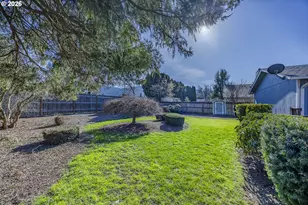689 68th Pl, Springfield, OR 97478 - Photo 45