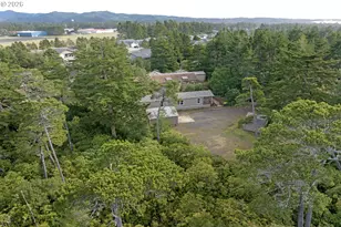 1600 Rhododendron Dr, Florence, OR 97439 - Photo 31