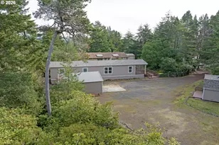 1600 Rhododendron Dr, Florence, OR 97439 - Photo 5