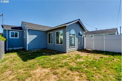 310 19th St, Springfield, OR 97477 - Photo 27