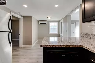 310 19th St, Springfield, OR 97477 - Photo 13