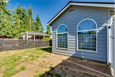 310 19th St, Springfield, OR 97477 - Photo 25