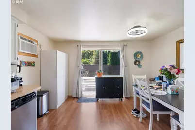 15621 NE 10th St, Vancouver, WA 98684 - Photo 13