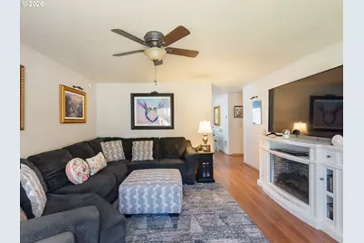 15621 NE 10th St, Vancouver, WA 98684 - Photo 7