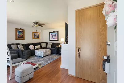15621 NE 10th St, Vancouver, WA 98684 - Photo 5