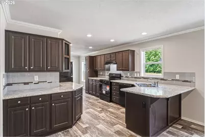 101 Sir Lancelot Dr, Castle Rock, WA 98611 - Photo 13