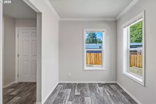 101 Sir Lancelot Dr, Castle Rock, WA 98611 - Photo 17