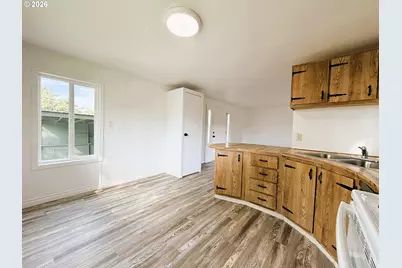 1800 NE 10th St #70, Hermiston, OR 97838 - Photo 7