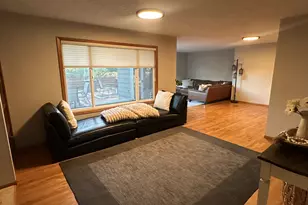 1324 Pacific Ave, Forest Grove, OR 97116 - Photo 3