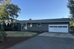 1324 Pacific Ave, Forest Grove, OR 97116 - Photo 1