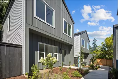 3823 SW Pomona St, Portland, OR 97219 - Photo 1
