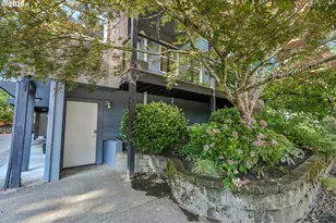 223 NE Ivy St, Portland, OR 97212 - Photo 37