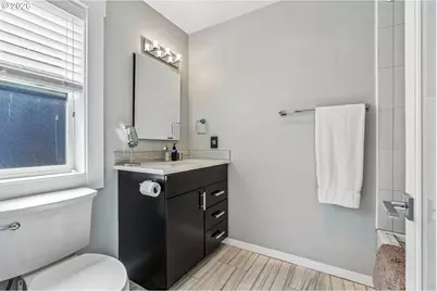 223 NE Ivy St #A, Portland, OR 97212 - Photo 21