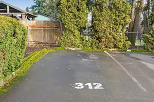 312 SE 133rd Ave, Portland, OR 97233 - Photo 27