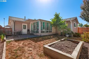 2247 Oregon Ct, Woodburn, OR 97071 - Photo 19