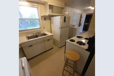 3193 W 14th Ave, Eugene, OR 97402 - Photo 11